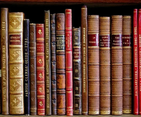Kandilli Antika Kitap Alan Yerler – 0216 565 79 46